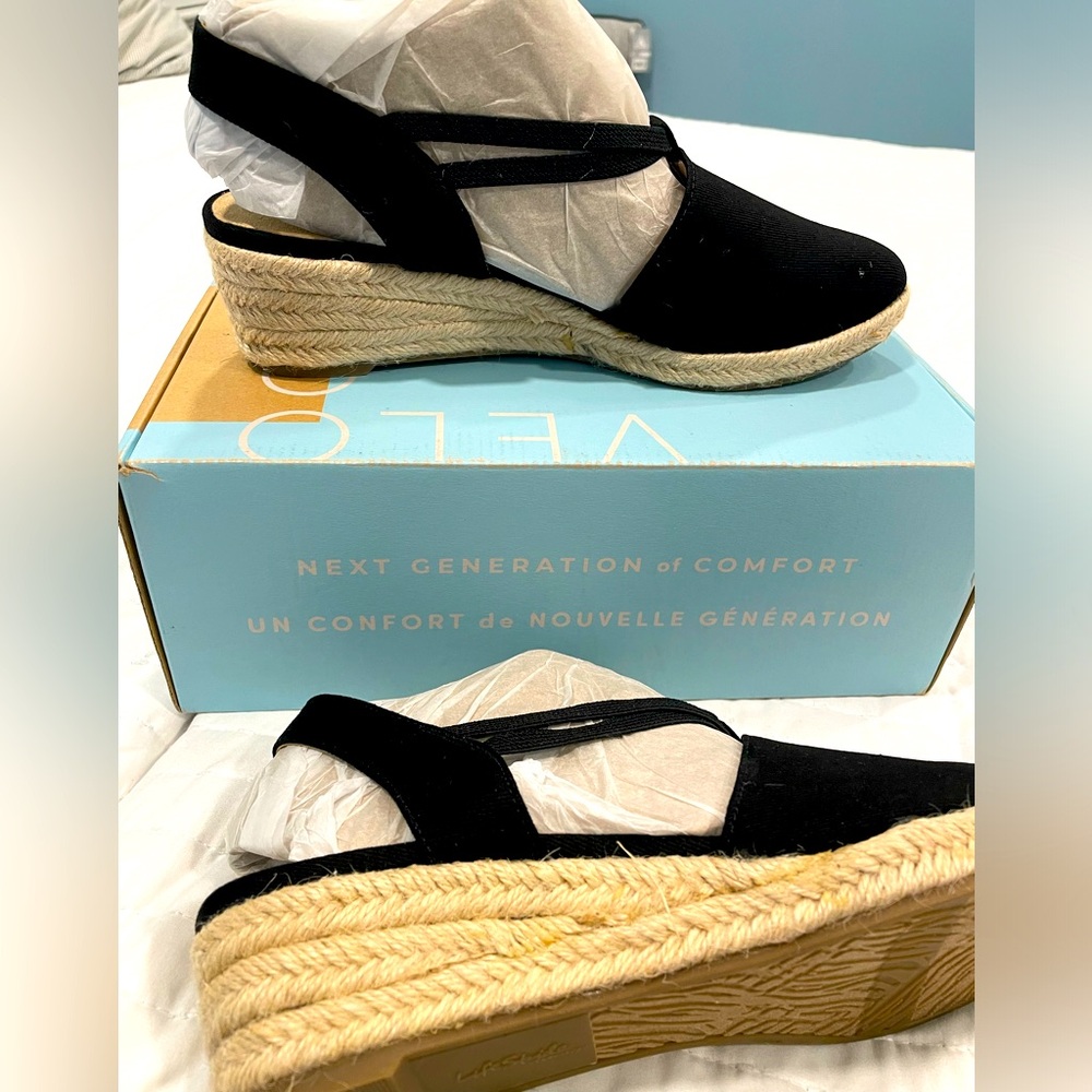 NWT - Lifestride Katrina - Wedge Sandal - Size 8 1/2